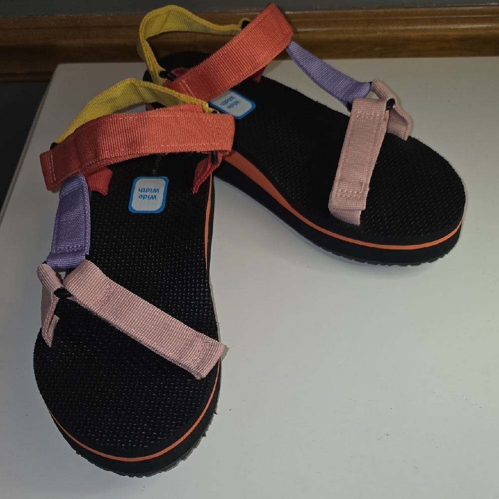 Time and Tru Multicolor Strappy Sandals